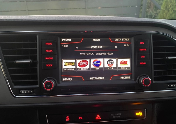 Seat Leon cena 57500 przebieg: 191230, rok produkcji 2014 z Chocz małe 596